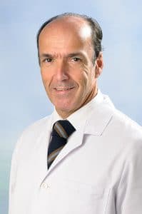 Equipo médico Salvà Dr. Juan Sánchez Navés, especialista refractiva, cataratas y superficie ocular